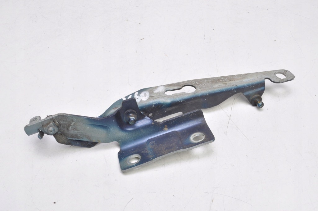 фото №4, Volvo s60 ii v60 петля капот 30799179 правый