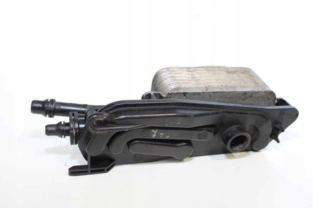 фото №6, Bmw e60 2.0i 3.0i e65 3.0i радіатор оливи коробки 7507982 основа канал