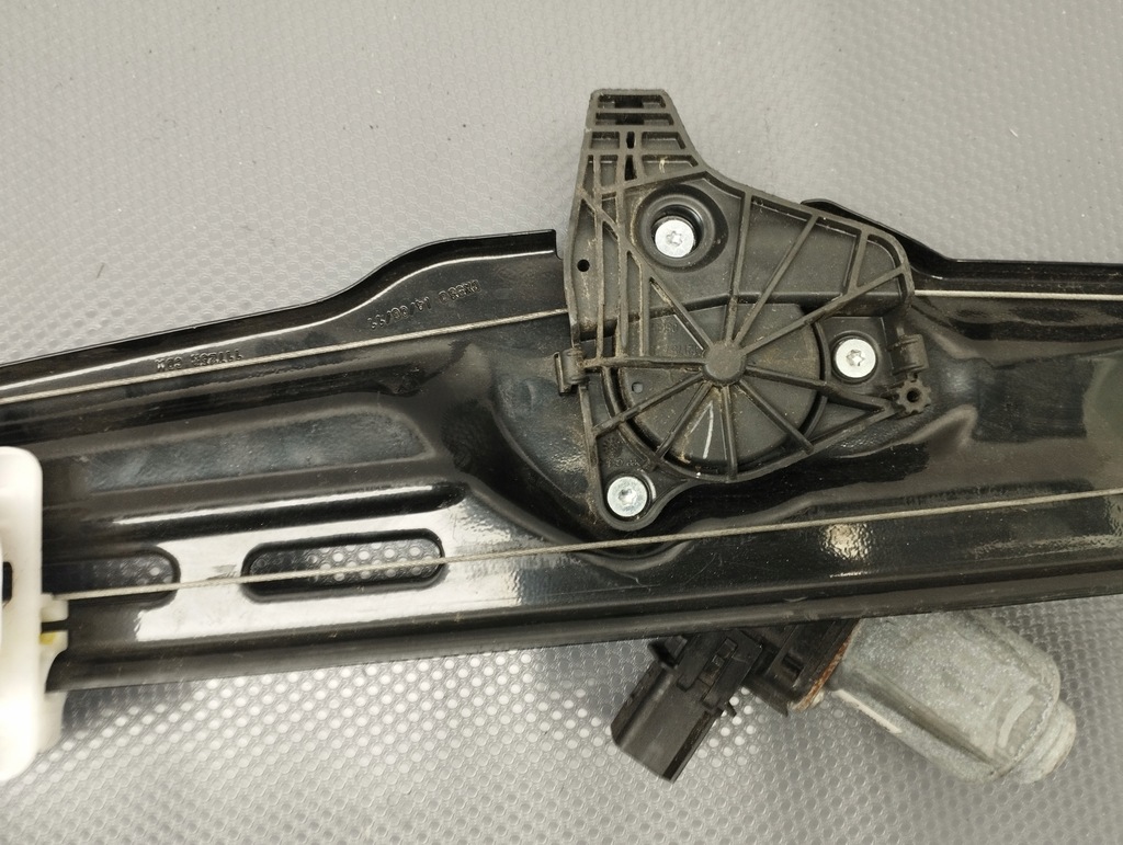 фото №7, Bmw f25 підйомник скло двері задня правий 7258536