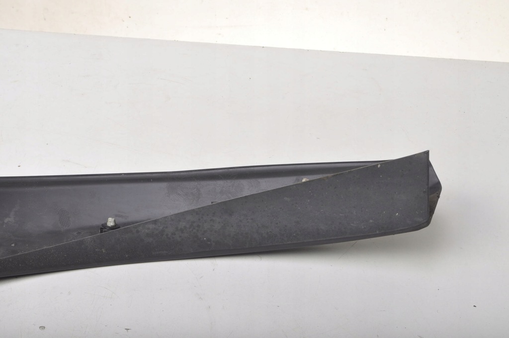 фото №8, Land rover range rover velar l560 молдинг крыла левый задняя j8a2-28371-ad