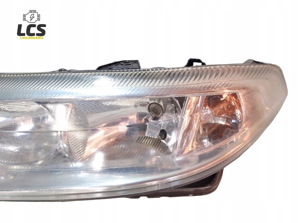 фото №9, Лампа лівий перед laguna ii eu