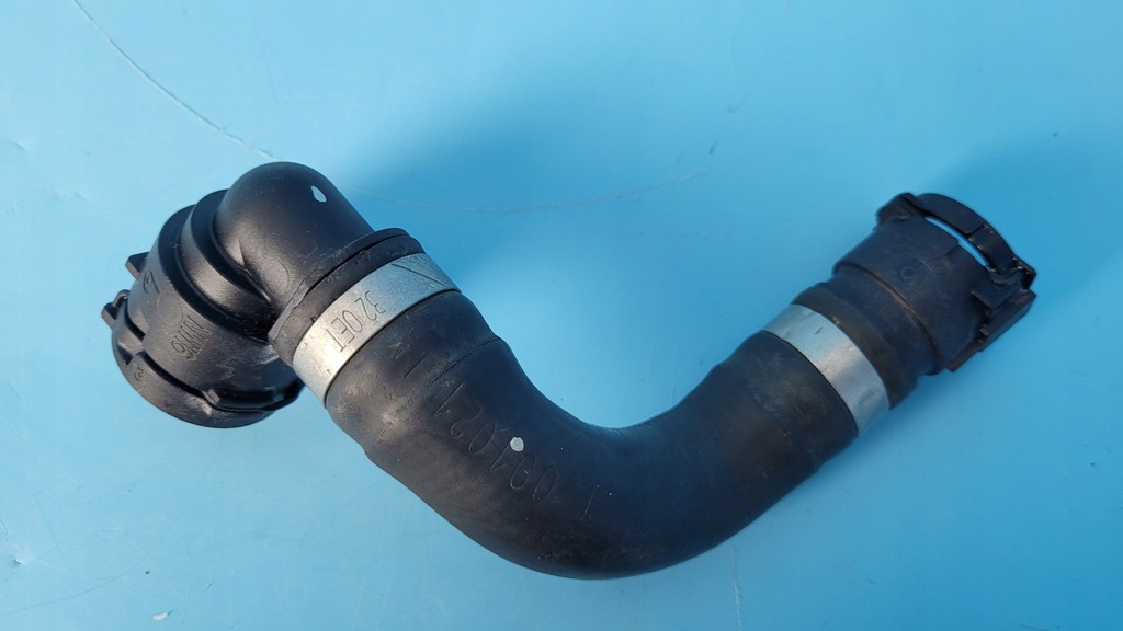 фото №7, Mercedes w206 21r wąż шланг радиатора a2068300802