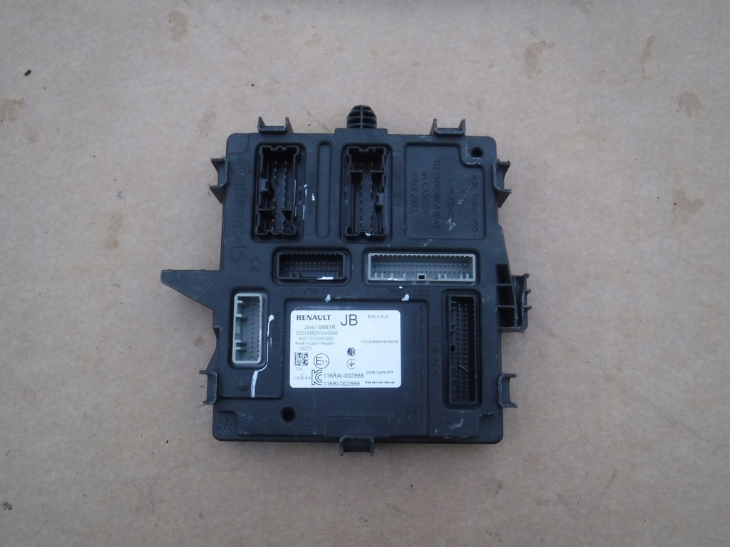 фото №1, Модуль коробка bsi bcm renault captur 284b19561r