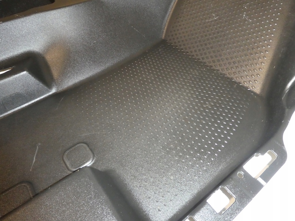 фото №8, Vw caddy v 5 коврик обшивка резиновый резиновый элемент 2k8863703b