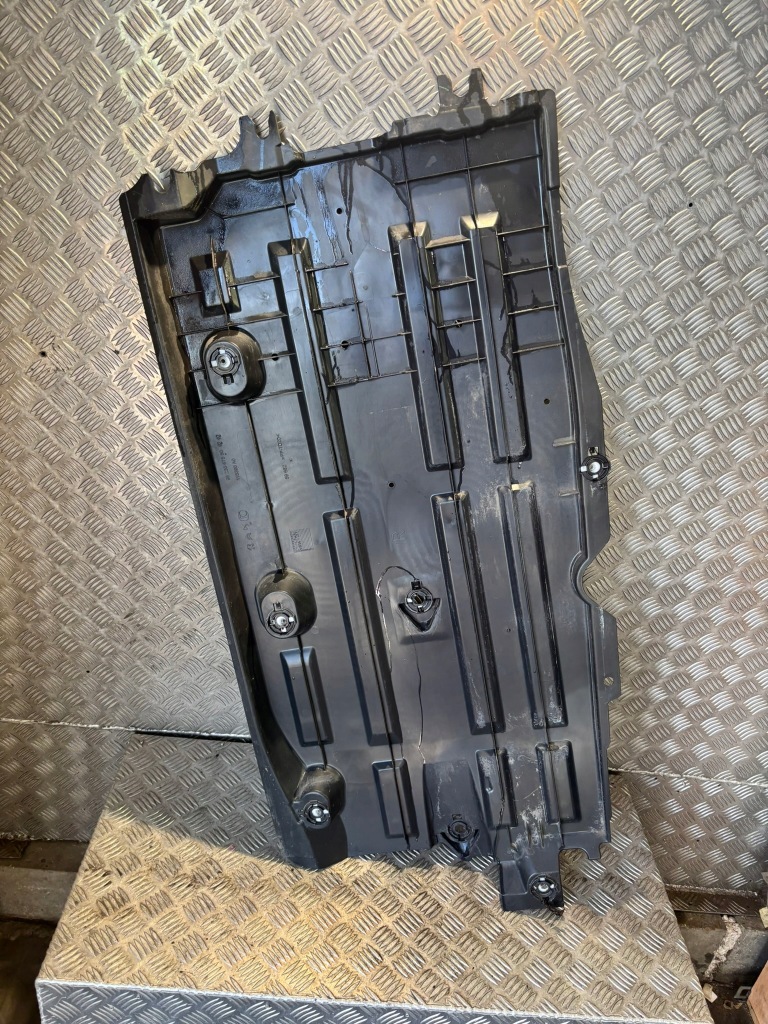 фото №1, Плита защита подвеска правая peugeot 208 ii 2 9823547580