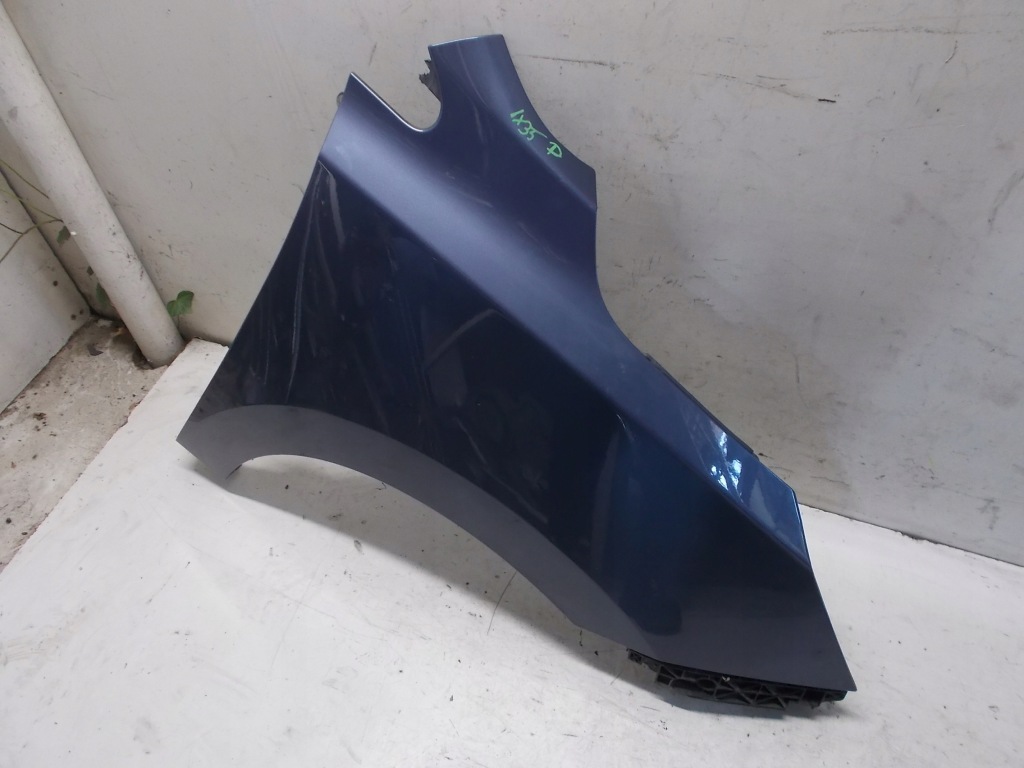 Купити Hyundai ix35 рестайлінг  крило правий перед wae