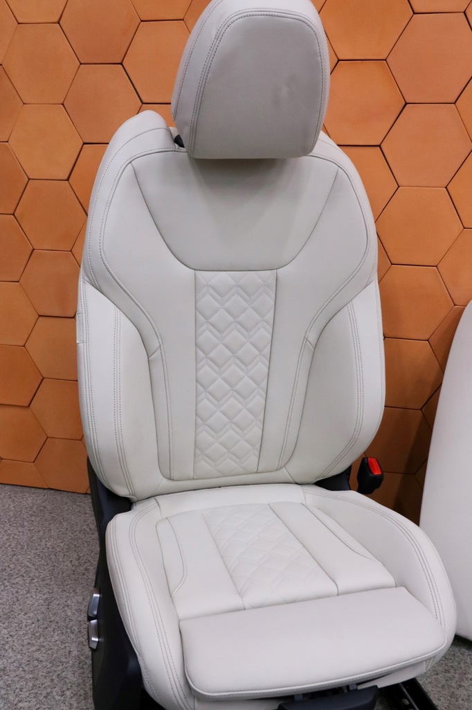 фото №6, Bmw 4 g22 салон сиденья individual кожа merino elfenbeinweiss harman