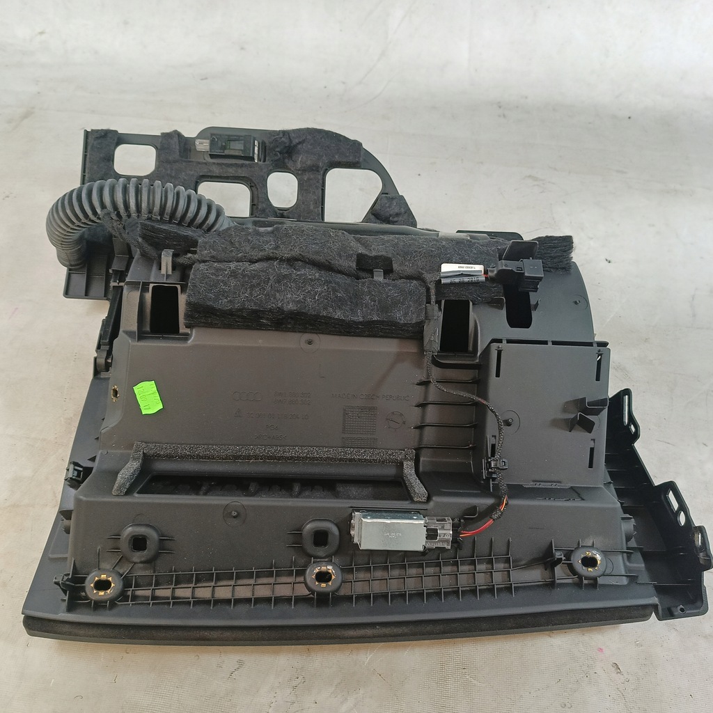 фото №7, Audi a5 18- бардачок пасажира usa 8w1880302