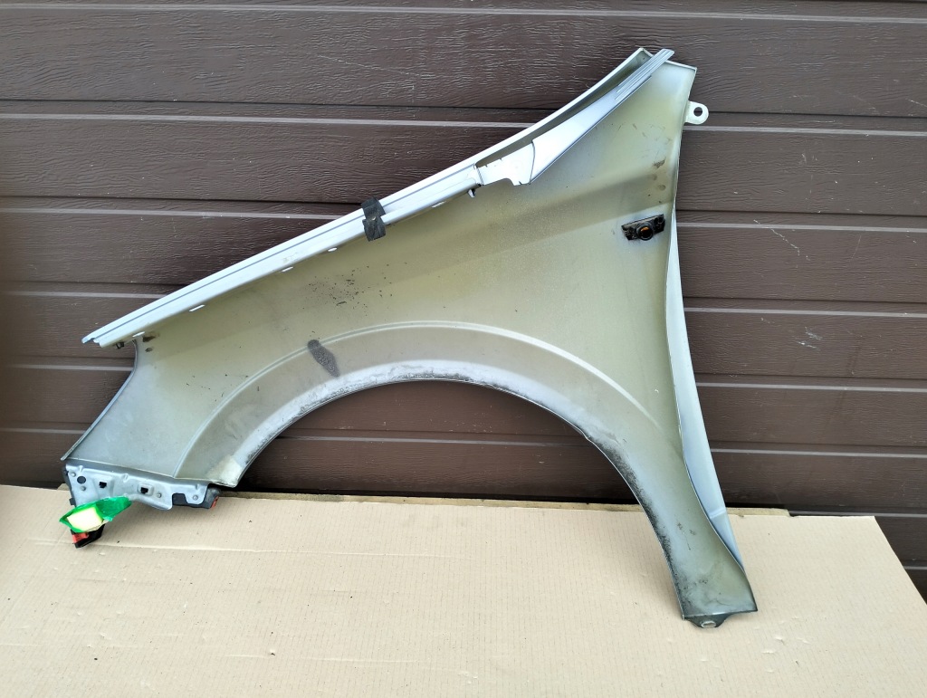 фото №12, Крила правий перед opel astra h iii оригінал ні pordzewialy
