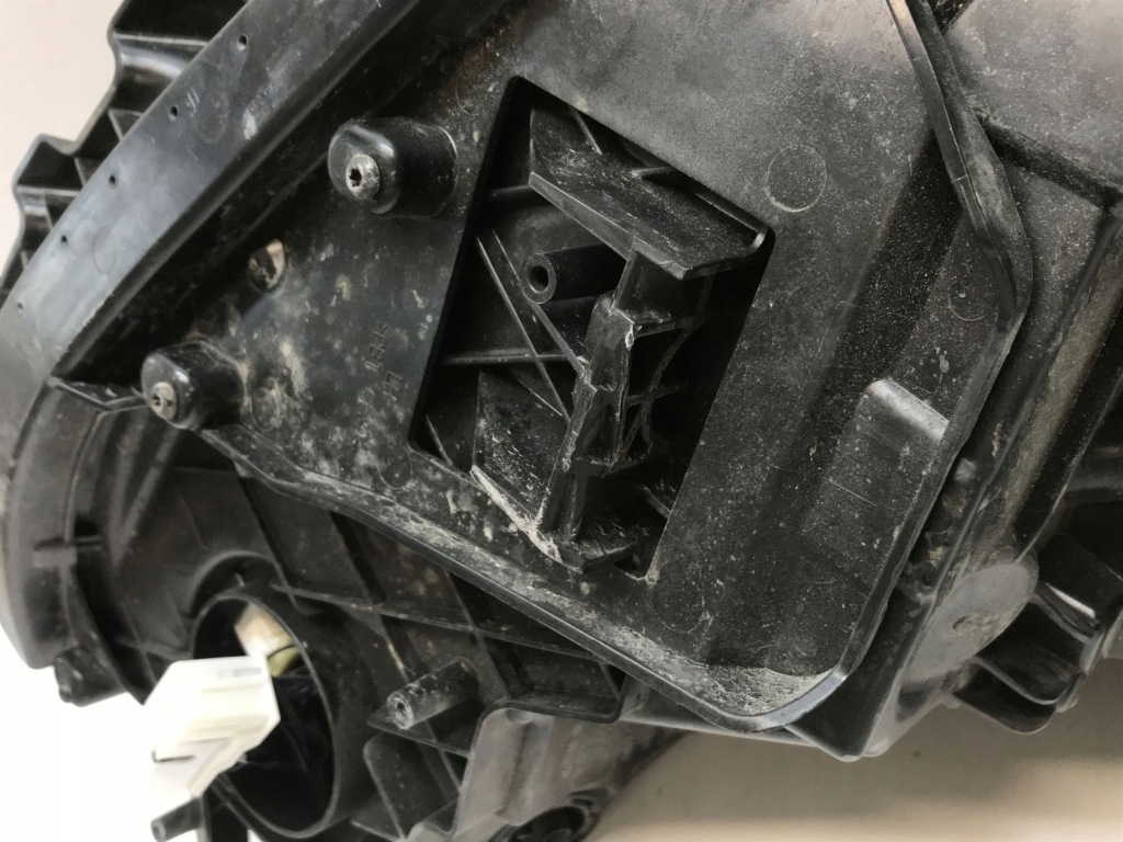 Tesla model 3 3 фара full led ліва перед 1077375-50-b в Україні