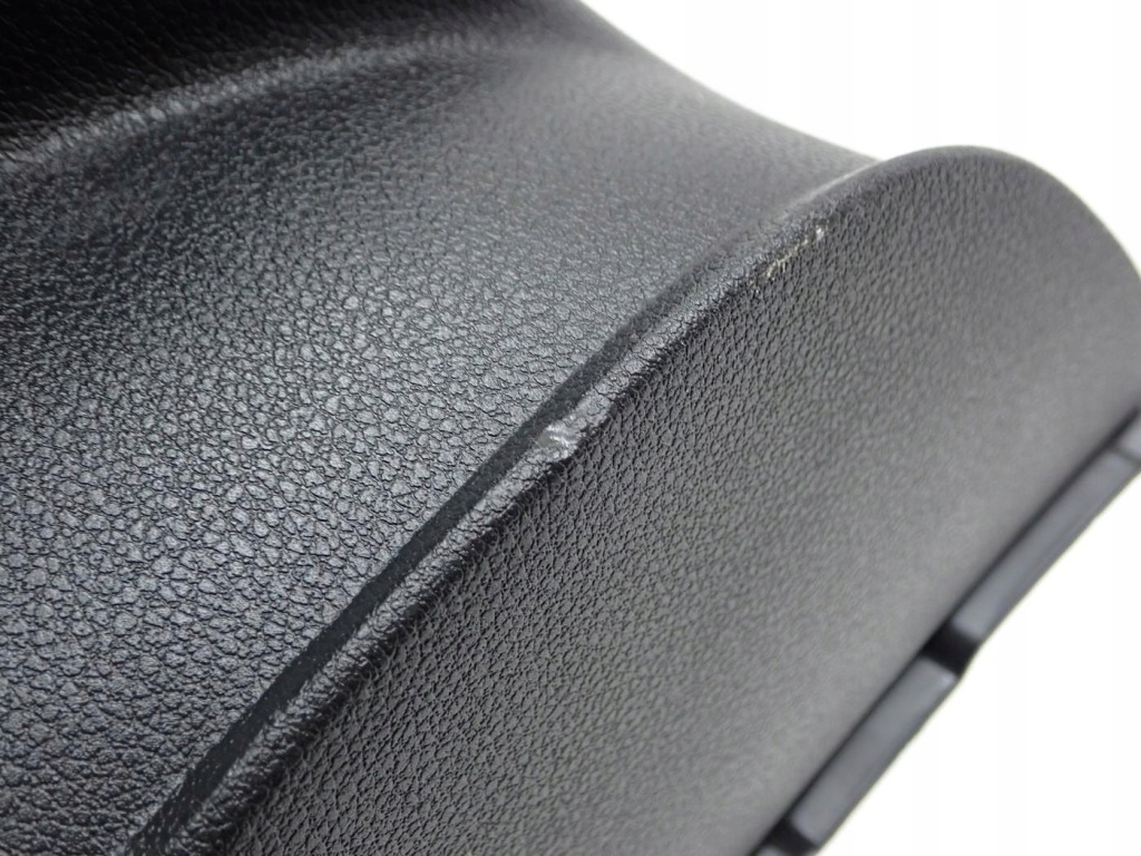 Купить Пластик накладка стойка порог правый  83a867768 audi q3 2 83a 18r