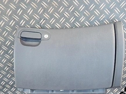 фото №1, Chrysler 300m бардачок пасажира