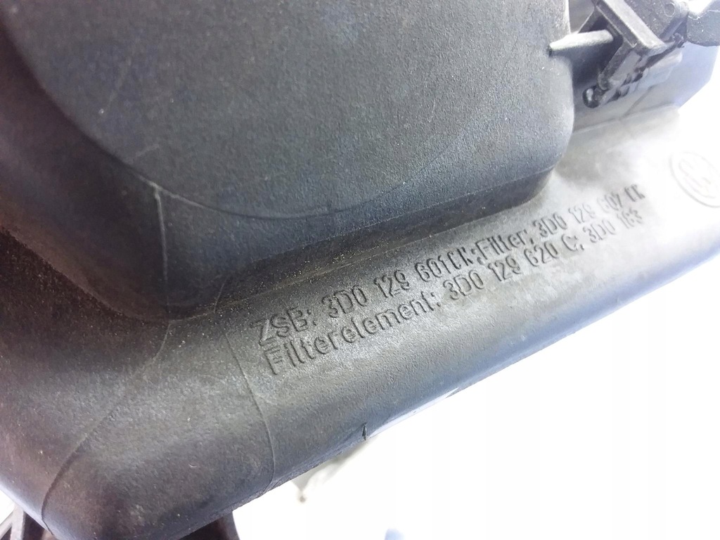 фото №5, Vw phaeton 5.0 tdi корпус фильтра воздуха правая