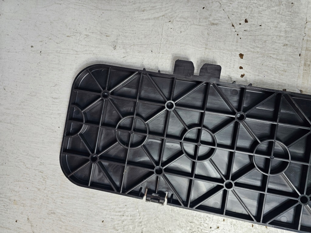 Mercury mariner 06-10 накладка багажника 8l84-7845828 америка Киев