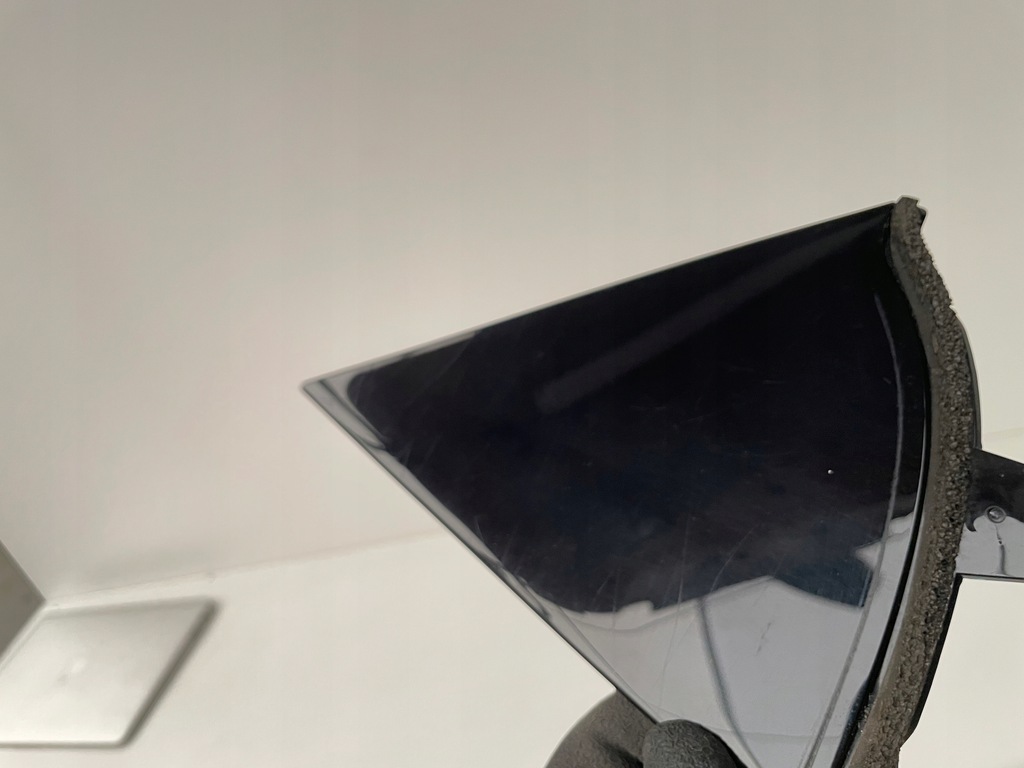 фото №6, Треугольник молдинг дверь citroen ds5 левый задняя 9687777380