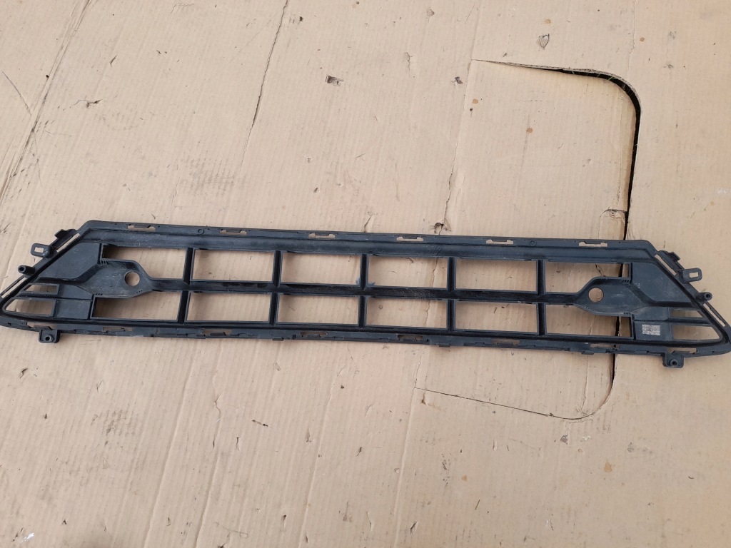 фото №4, Решётка бампера volvo xc60 ii r-design