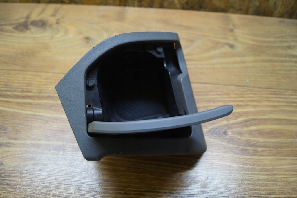 фото №9, Кронштейн na кружка левый nissan x-trail t31 68431jg00a