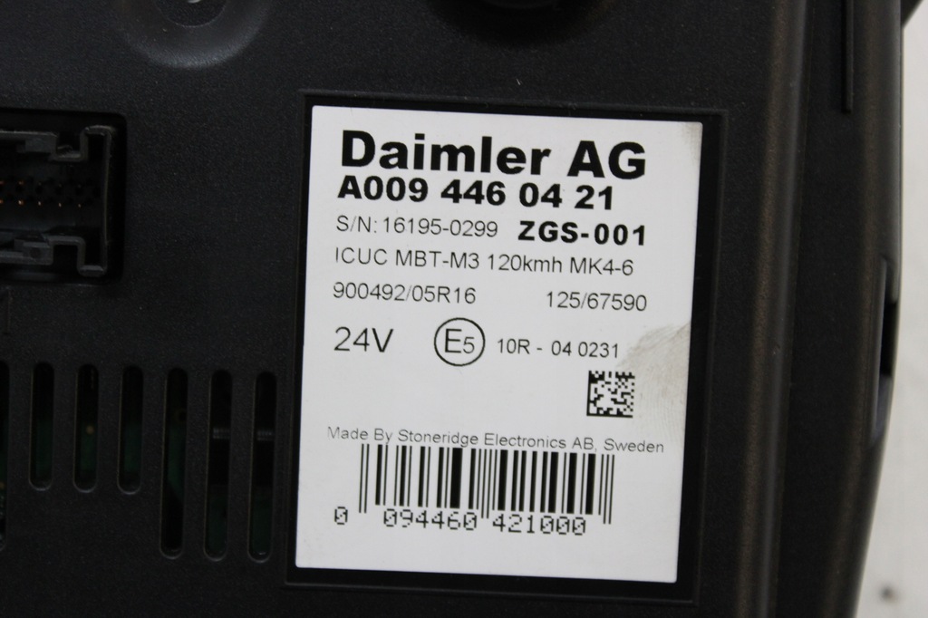 фото №4, A0094460421 mercedes actros mp4 счетчик приборная панель