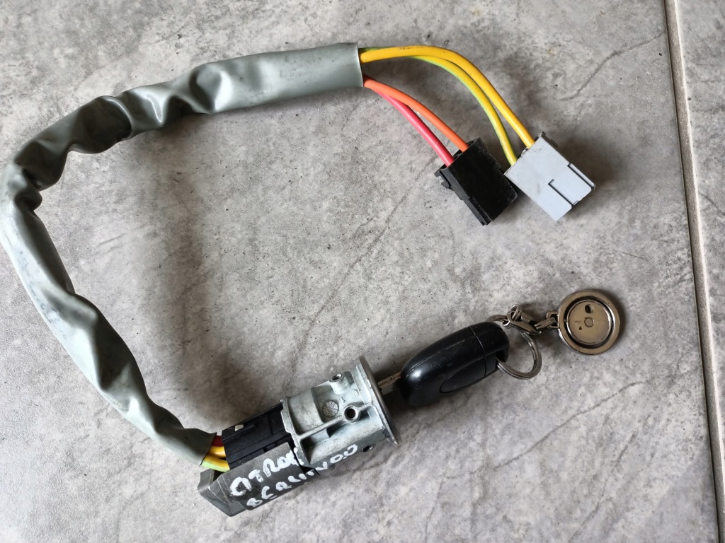 Замок зажигания citroen berlingo Цена