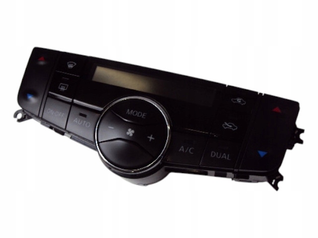 фото №1, Панель кондиционера nissan pulsar 2014-2016