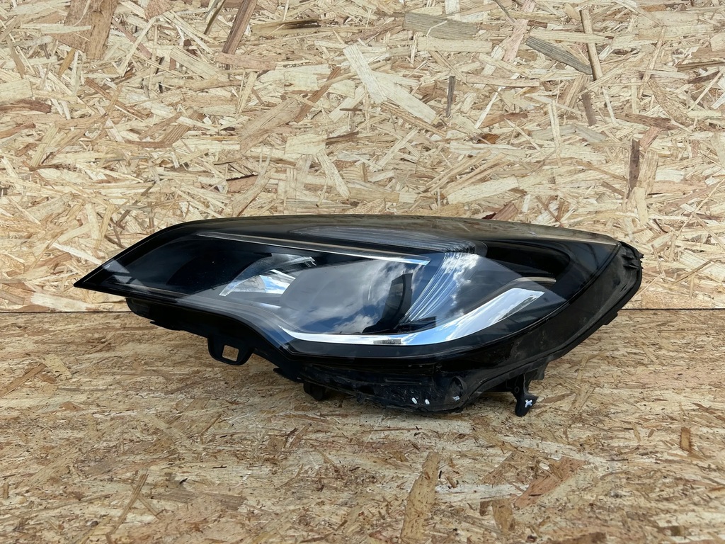 фото №1, Opel astra k 2017 лампы передние