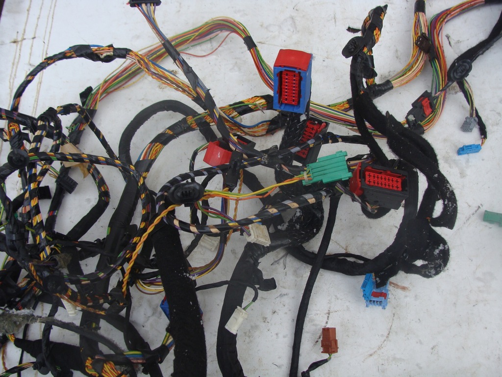 фото №7, Жгут электропроводка салона peugeot 1007 автоматическая коробка передач механическая кондиционер