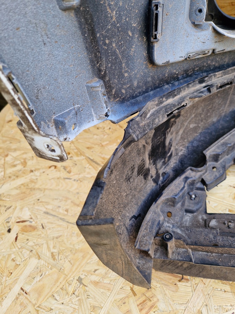 фото №10, Бампер перед dacia sandero iii + плита