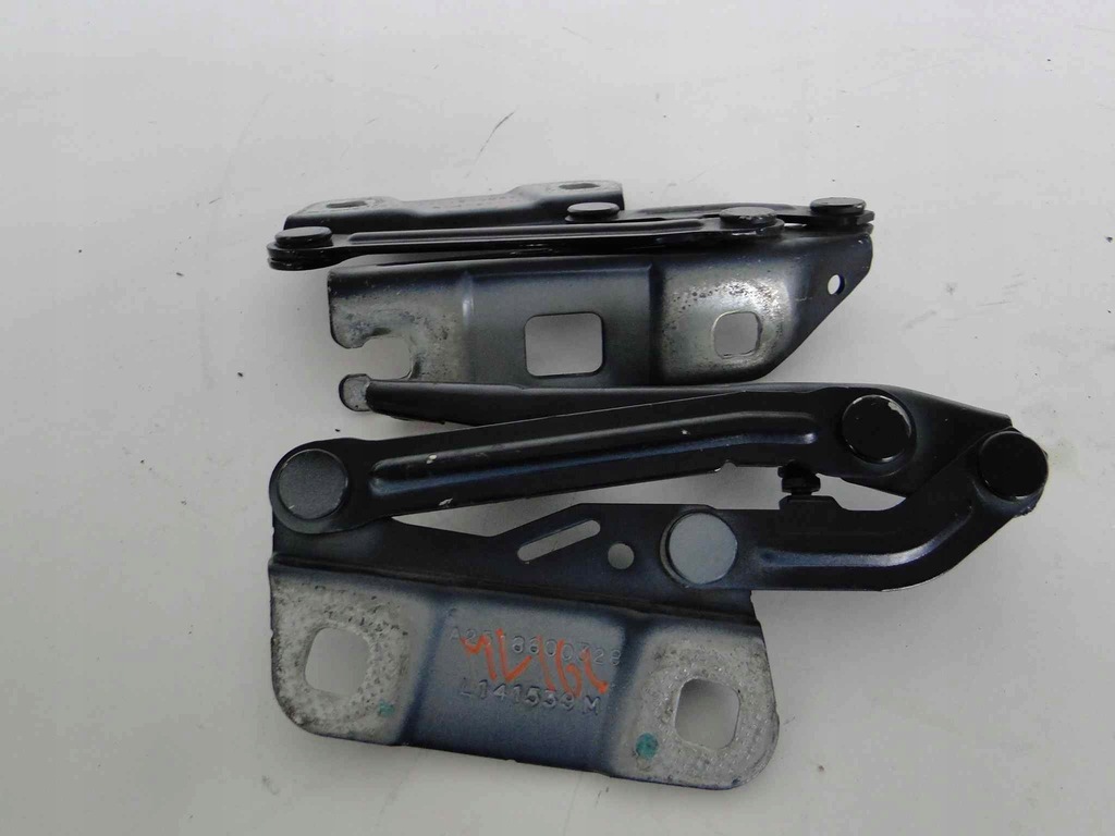 фото №5, Mercedes r klasa w251 251 петля капот чёрный kpl