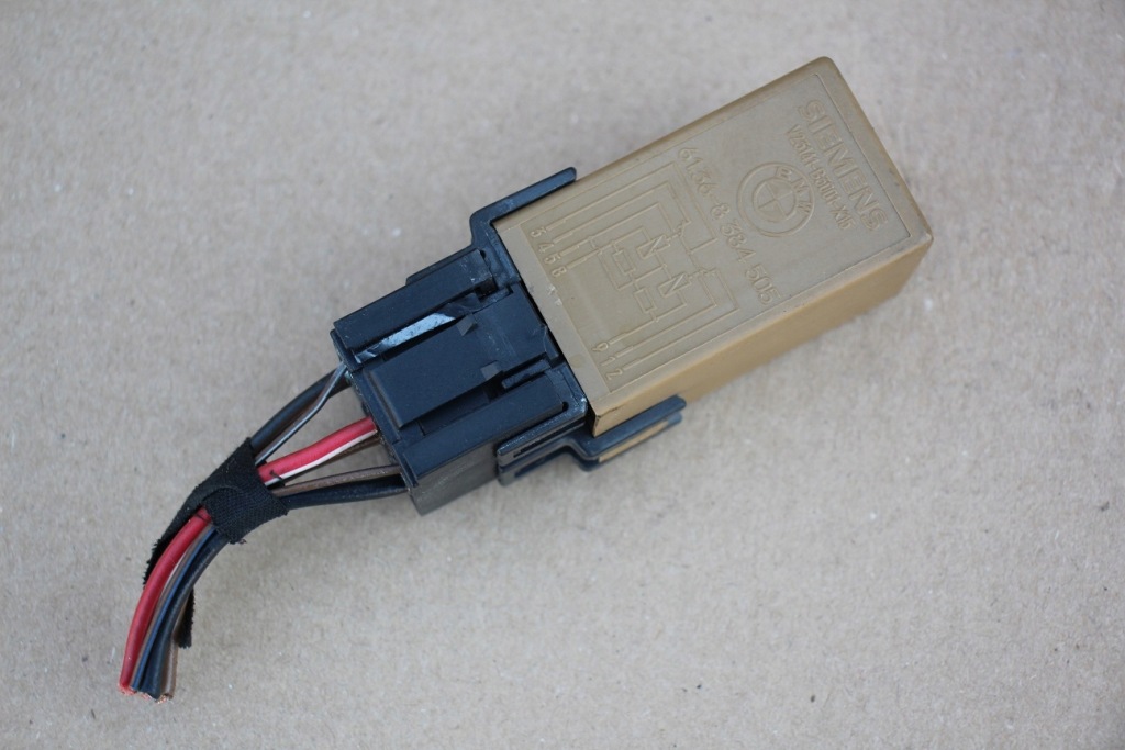 фото №1, Реле двірник bmw 8384505 siemens