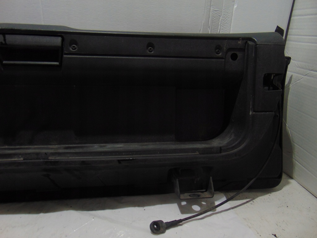 фото №8, Крышка багажника багажника задняя dół citroen c2