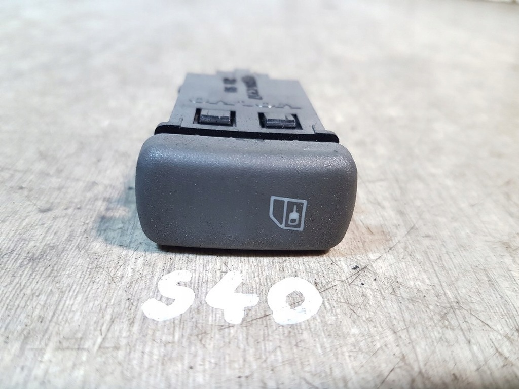 фото №1, Кнопка блокування двері volvo s40 v40