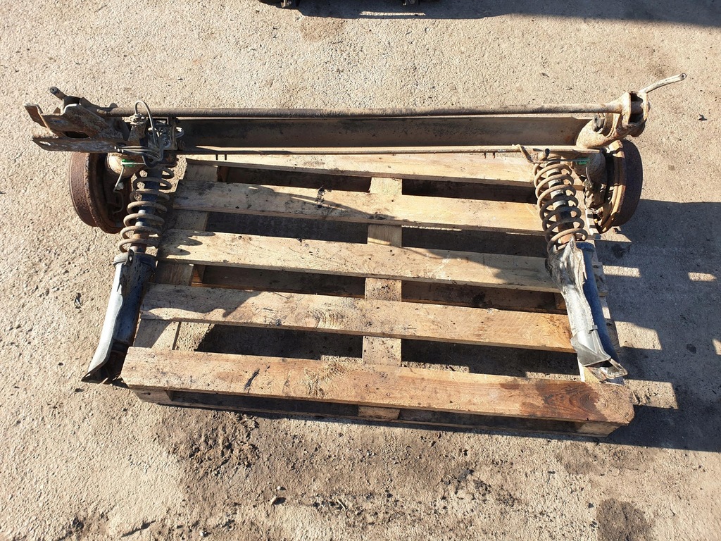 фото №4, Балка задня oś audi 80 b4