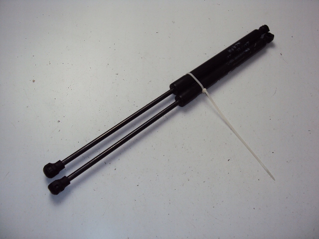 фото №1, Амортизаторы крышки задняя peugeot 208 ii 2019-