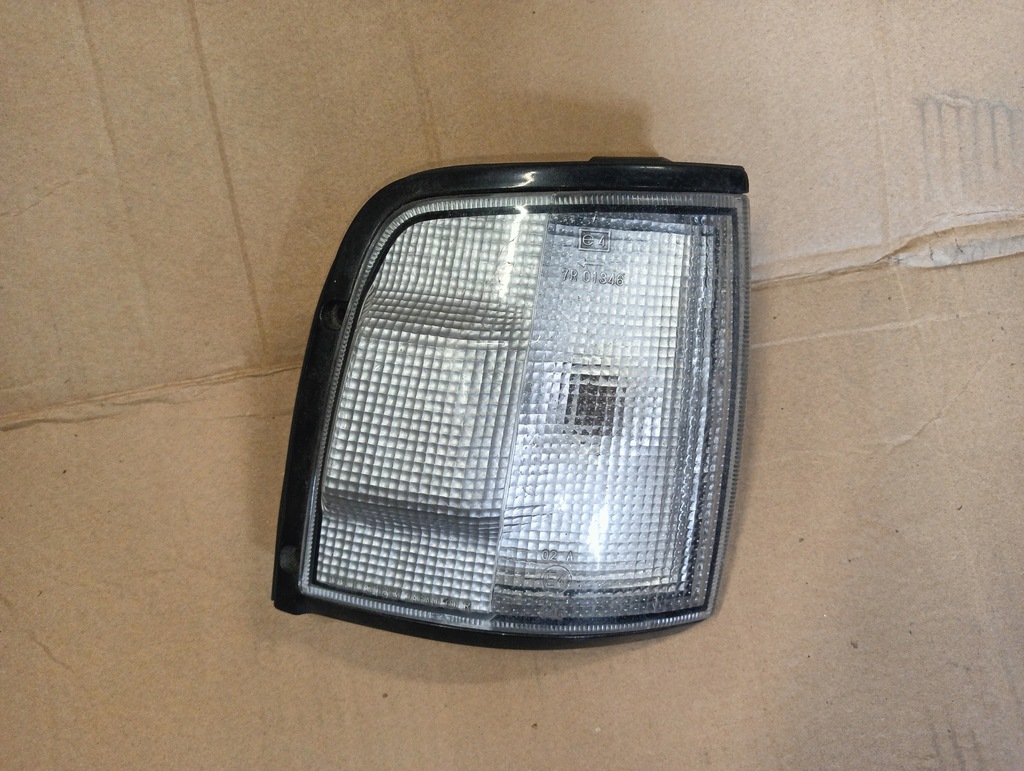 фото №1, Isuzu rodeo mu лампа габаритная