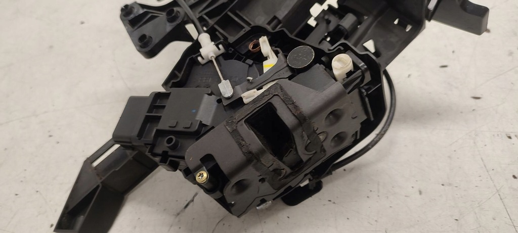 фото №7, Замок задняя задний правый ford c-max 1,6 16v