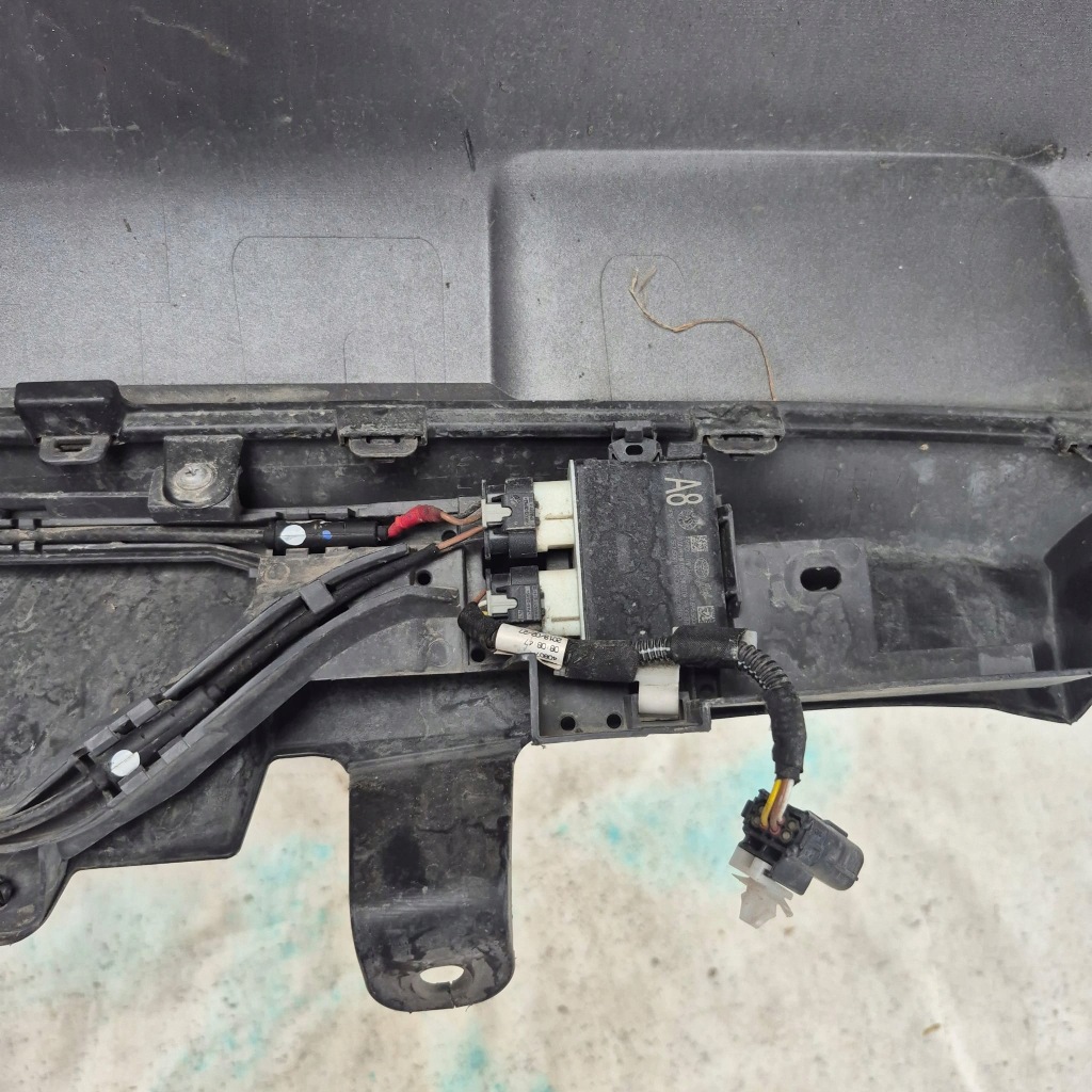 фото №16, Toyota rav4 v 19- бампер задняя задний pdc датчик открывания крышки