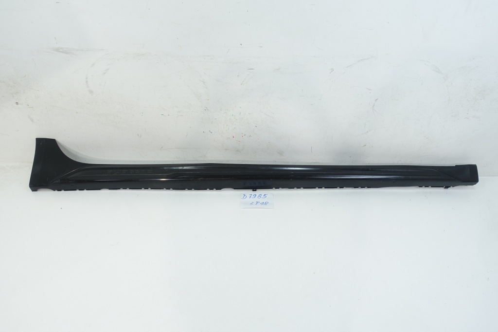 фото №1, Молдинг поріг права audi a4 b9 lift kombi allroad