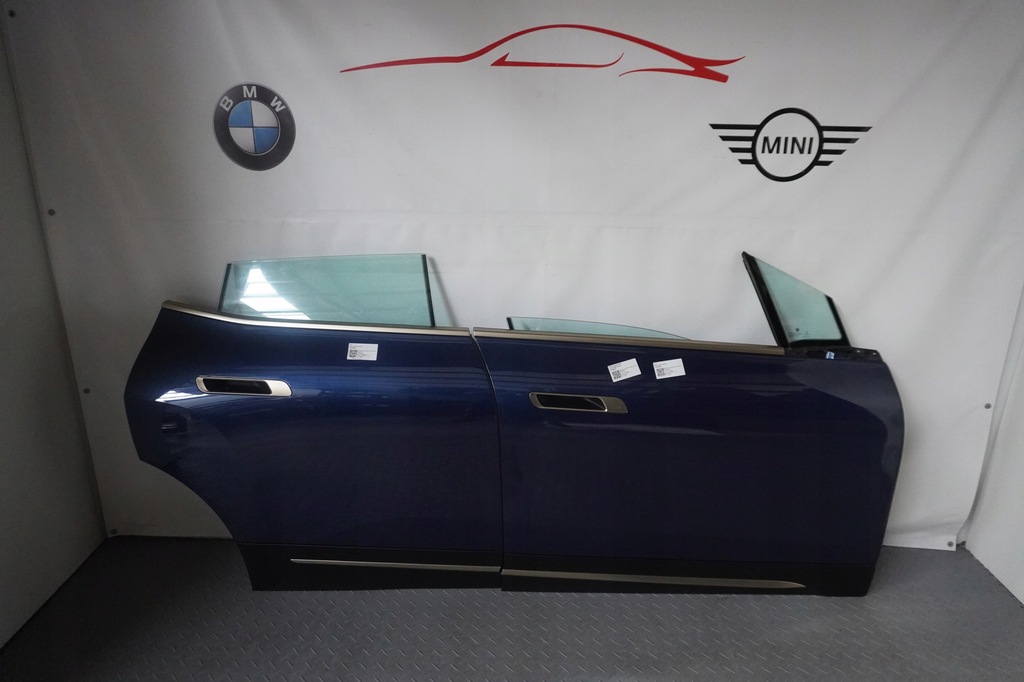 фото №1, Дверь правая сторона bmw ix i20 c1m