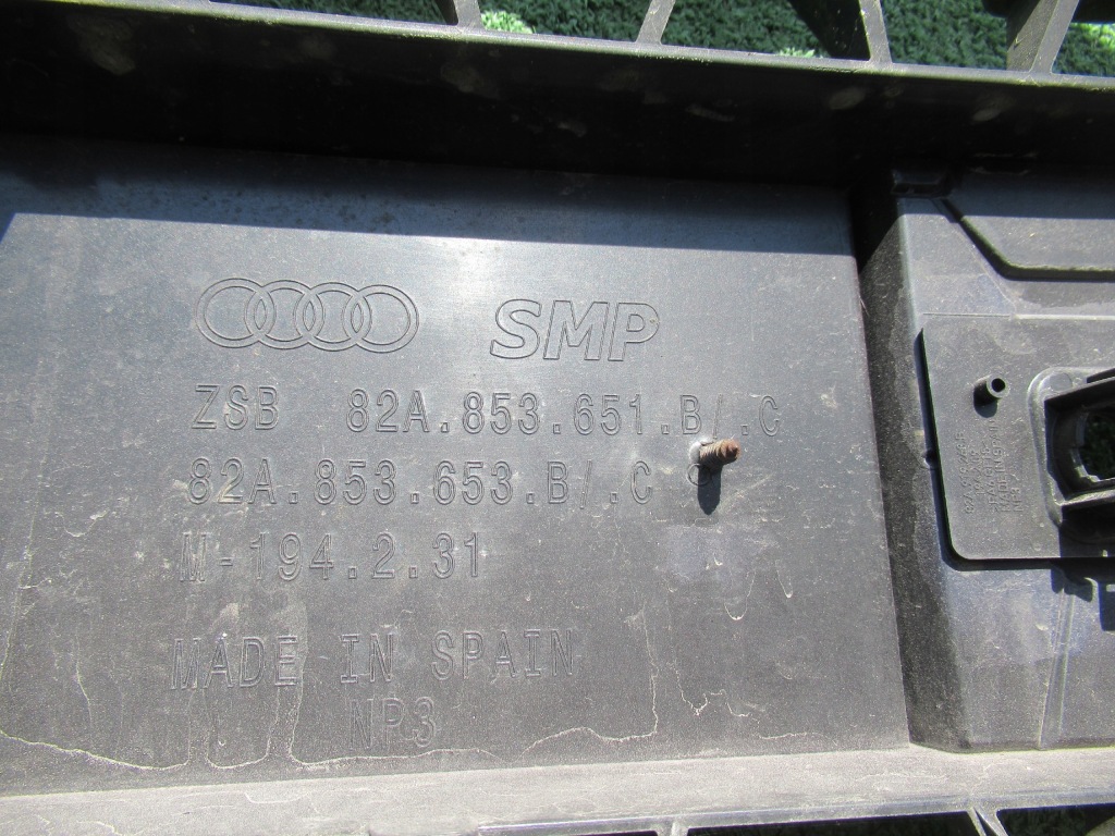 Audi a1 82a 2 2 s line решітка радіатора решітка  82a853653b Оригінал