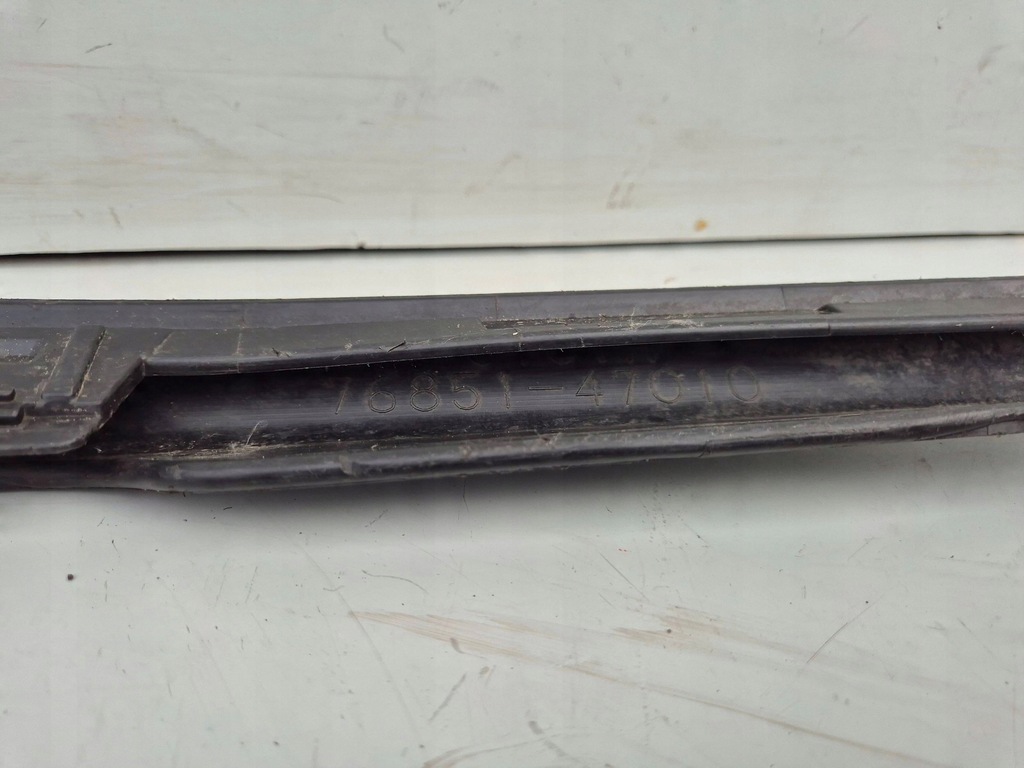 фото №10, Toyota prius ii накладка-спойлер pod бампер перед передний 76851-47010 03-09