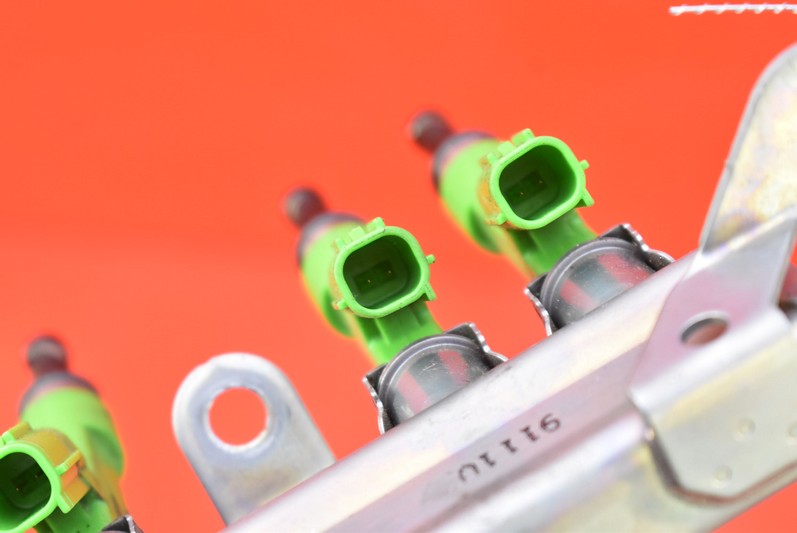 фото №8, Молдинг впрыскная инжектор форсунки k12c 9111u suzuki ignis 3 iii 1.2 90 km 16-