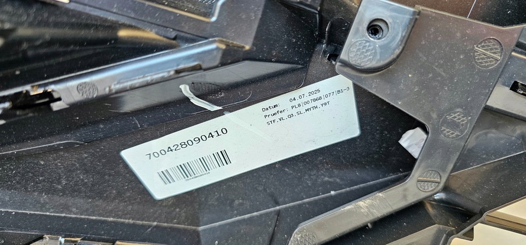 фото №11, Бампер передний перед audi q3 83a f3 ly9t s-line 18- решётка радиатора black спойлер