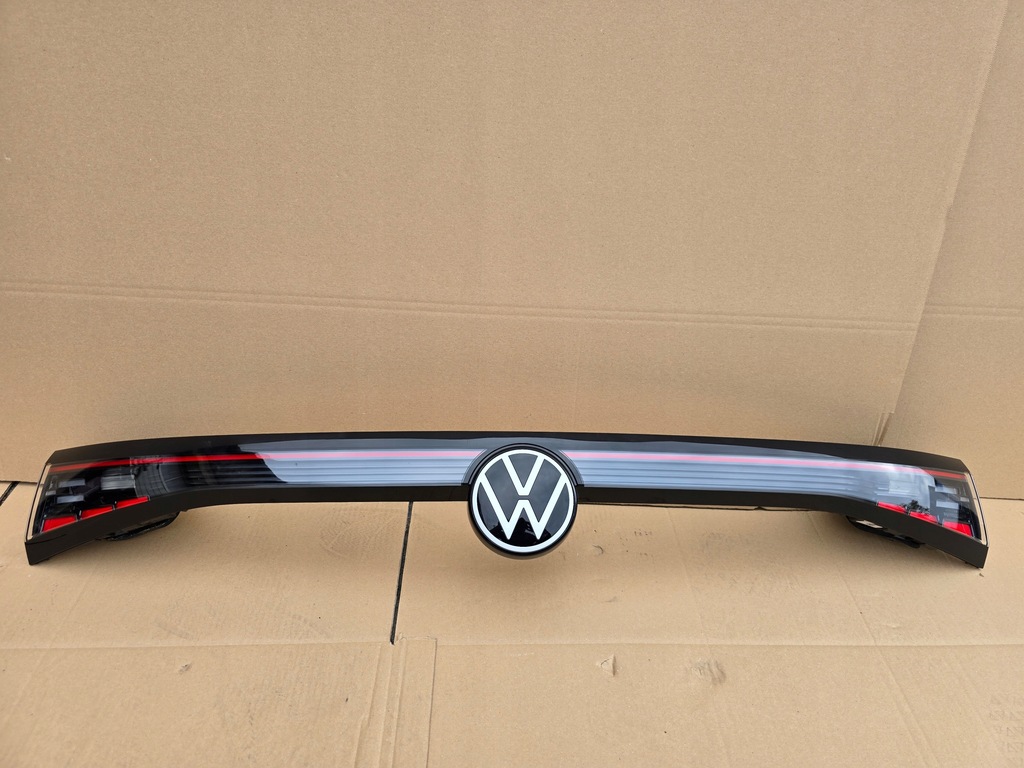 фото №1, Vw id4 id.4 лампа задняя накладка 11a945307d