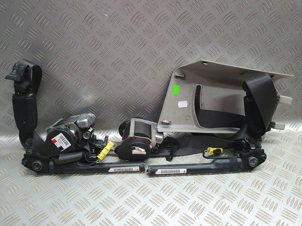 фото №1, Pas натягувач натягувач лівий правий opel astra j gtc