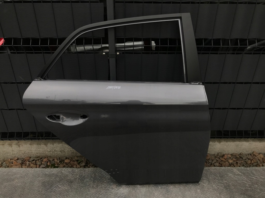 фото №1, Hyundai i20 i-20 ii правое дверь задняя hb 5d 2015-