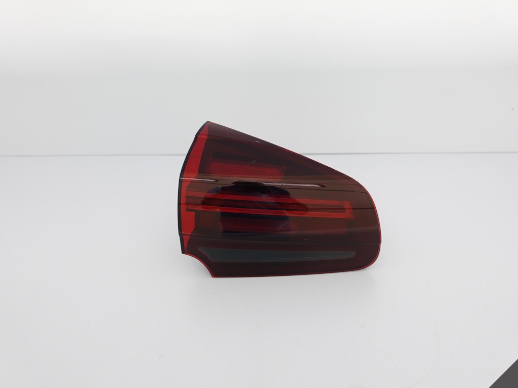 фото №1, Porsche cayenne 7p5 lift 14-18 лампа led багажник