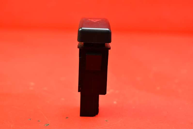 фото №6, Вимикач світла аварійних bp4k664h0 mazda 3 1 i bk 06-09