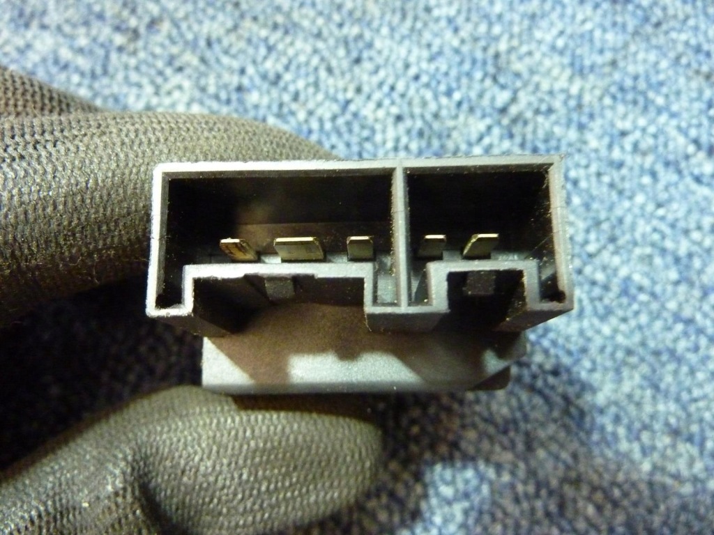 фото №3, Колодка замка зажигания модуль 505186290 alfa romeo mito