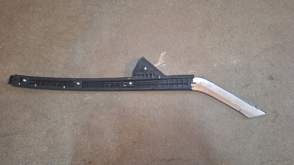 фото №2, Молдинг хромированная левый задняя opel mokka ii b