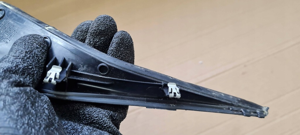 фото №11, Chrysler pacifica 2022 защита накладка молдинг жабо правая 68228476ac